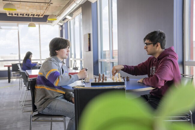 Study Lounge - MyRez On Lester - Student Living