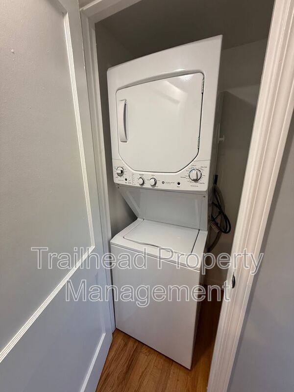 Photo - 6401 Brookside Rd