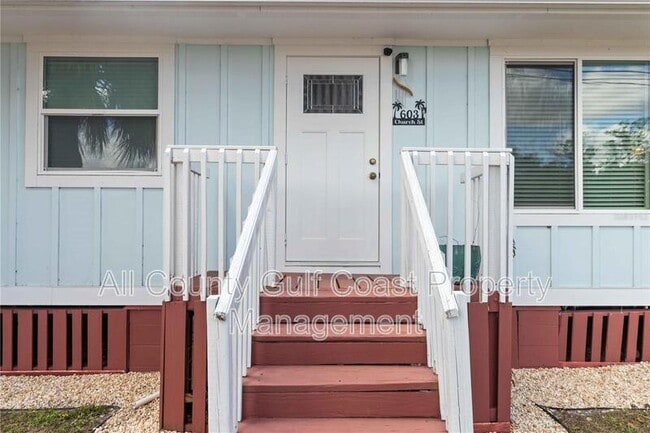 Photo - 604 Church St