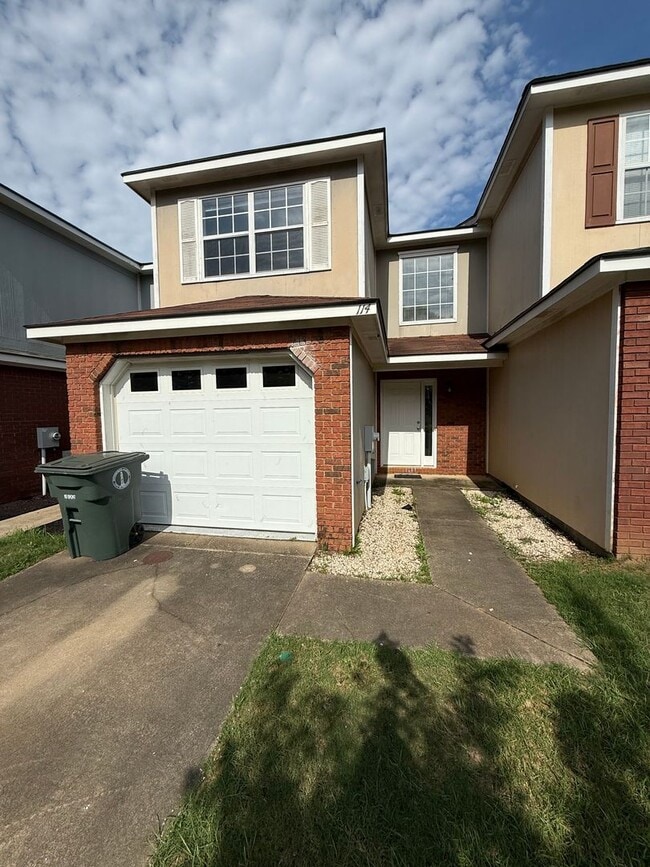 Photo - Dunwoody Subdivision