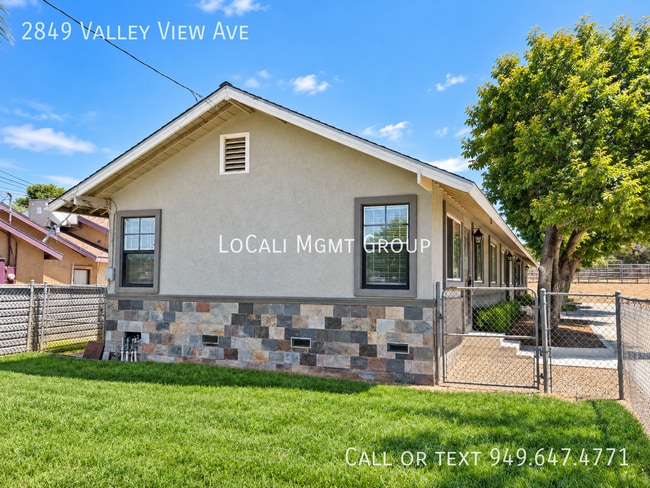 Building Photo - 2849 Valley View Ave