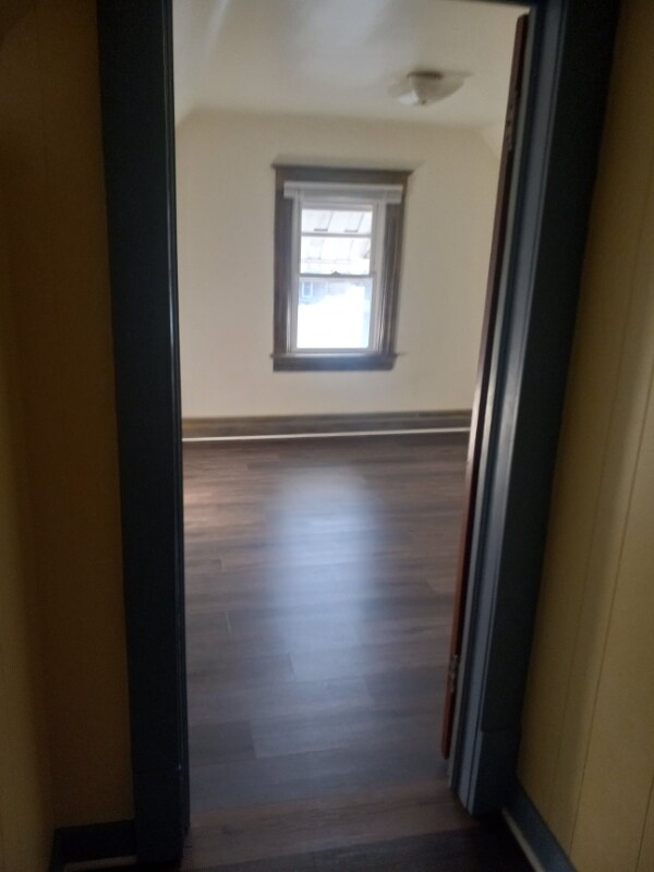 Photo - 539 W Canedy St