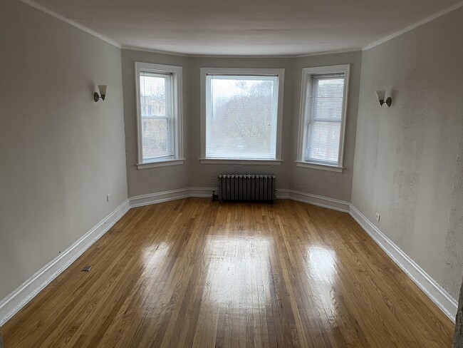 Photo - The Damen Fargo