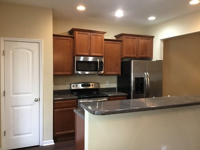 Photo - 14308 Foxcroft Rd