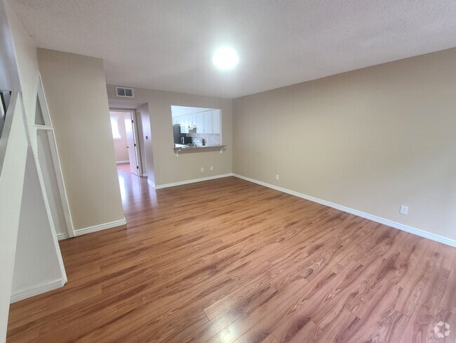 Building Photo - 14423 E Arizona Ave Rental