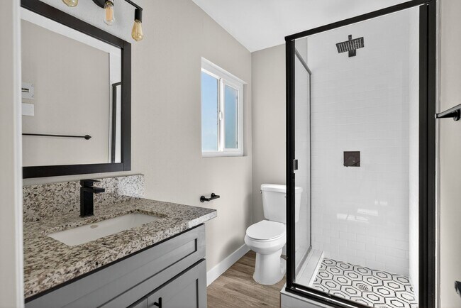 Photo - 13392 Magnolia St Unidad 13392-B