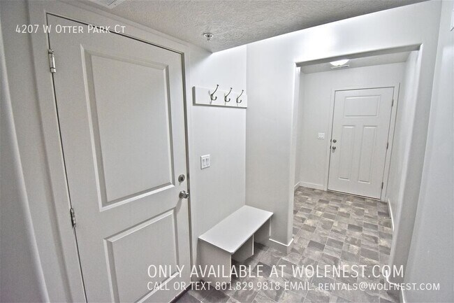 4207 Otter Park Ct