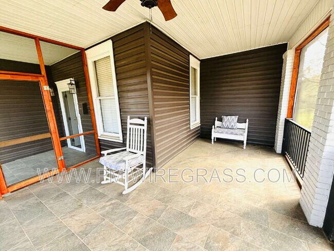 Photo - 213 Orion St