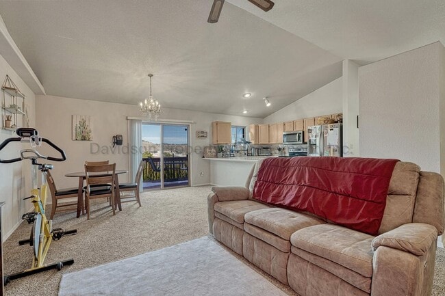 Photo - 1524 Shane Cir