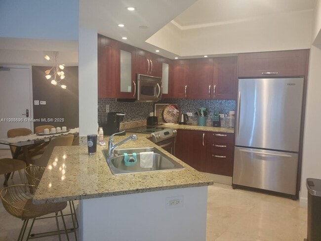 Photo - 19900 E Country Club Dr Unidad 607