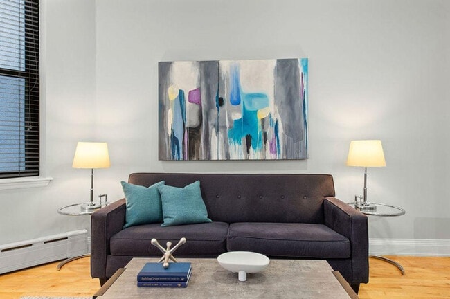 Building Photo - 24 E 38th St Unit ID1372026P