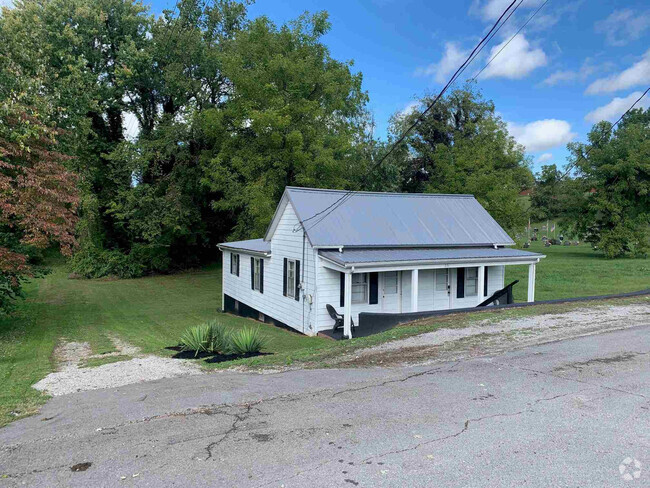 Building Photo - 26 Kinsey Ave Unit 1 Rental