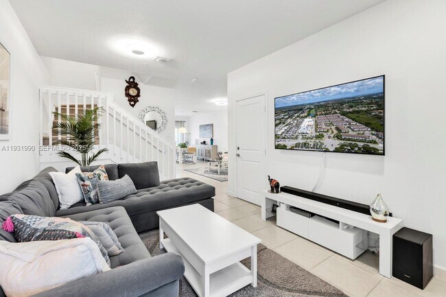 Photo - 15953 SW 2nd Pl