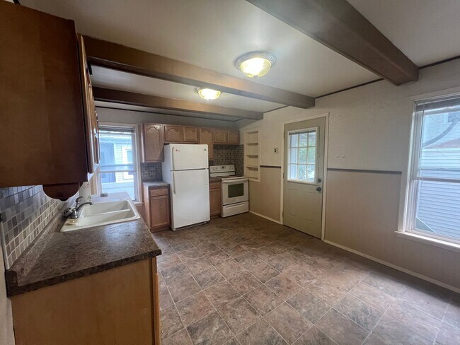 701-703 Prospect Ave