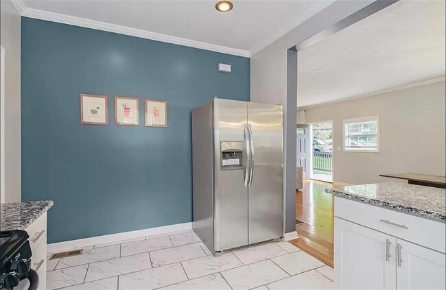 Photo - 411 Dorsey Rd