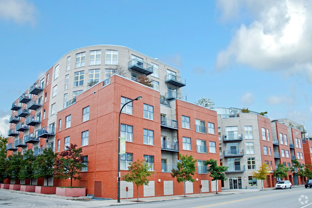 Building Photo - 1222 Chicago Ave Unit 302 Rental