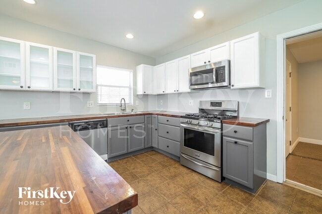 Photo - 1501 Berwyn Rd