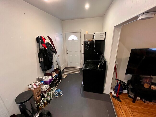 Photo - 1-402 Alfred St Unit 1