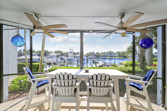 Building Photo - 515 Bay Colony Dr N Rental