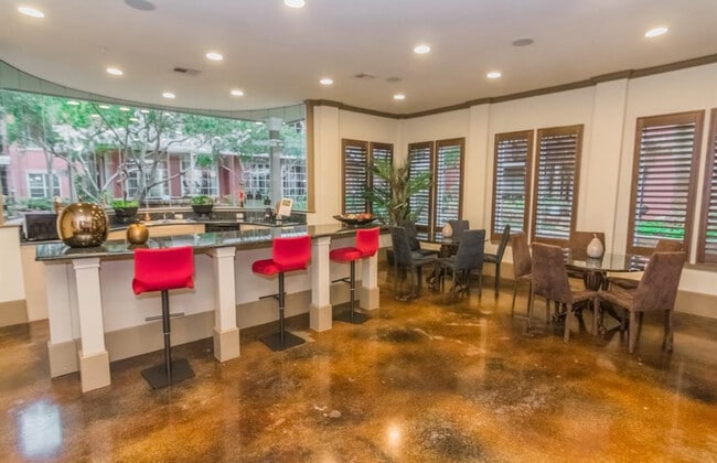 2400 McCue Rd Unit 444