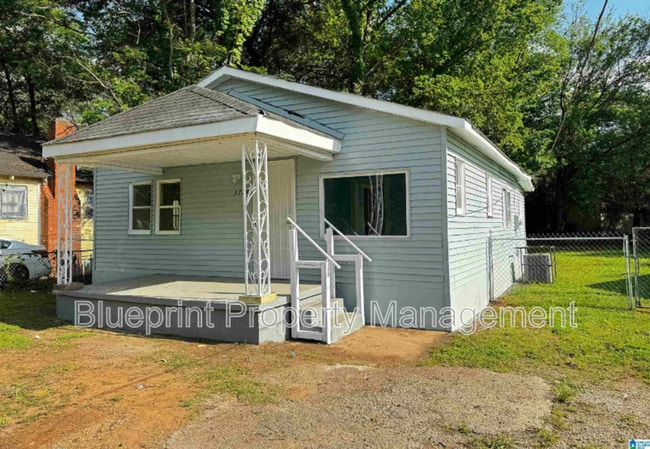 Building Photo - 3729 Pine Ave SW Rental