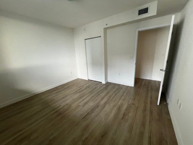 Photo - 1354 N Miami Ave Unit A1