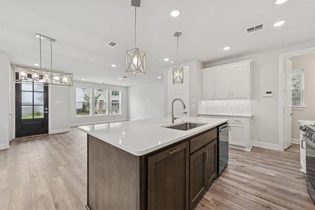 Building Photo - 4800 Maxwell Dr Rental