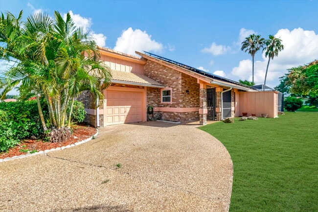 Photo - 10204 Camelback Ln House