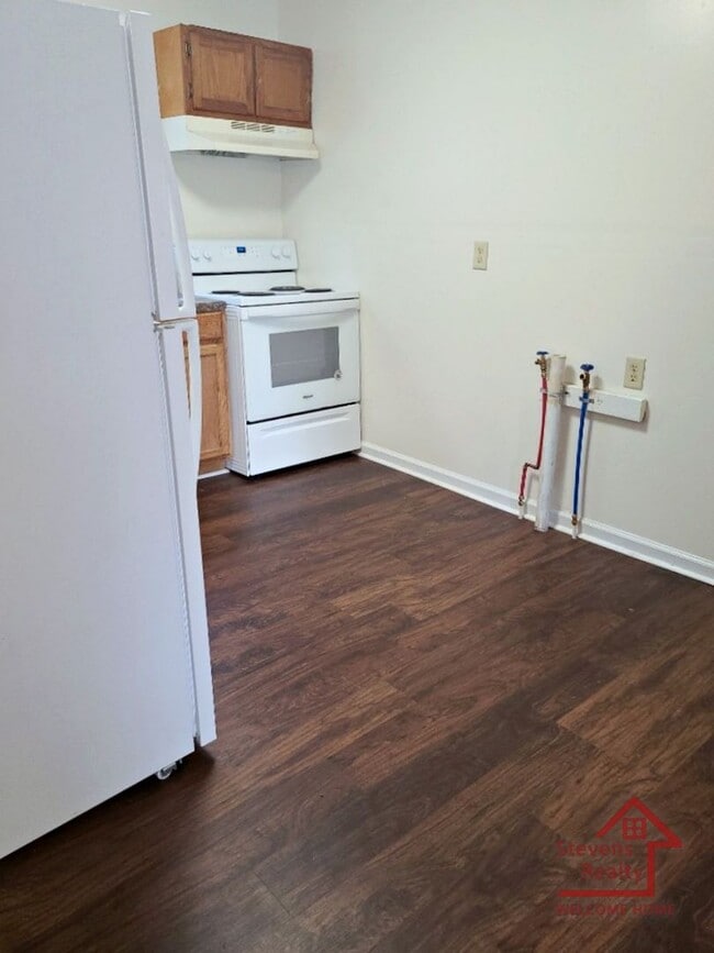 Photo - 220 Dogwood Pointe Dr