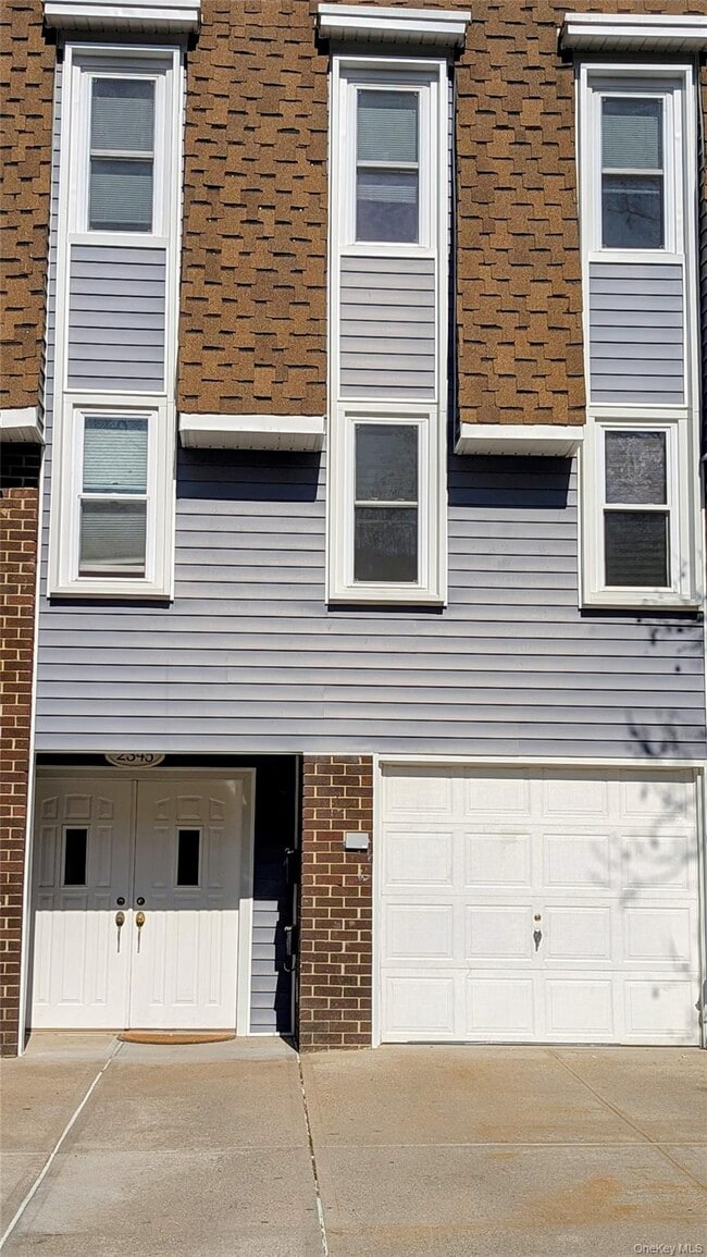 Building Photo - 23-45-45 Corporal Kennedy St Unit 1