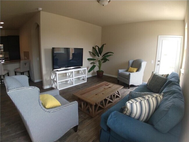 Photo - 1501 Gropius Ln Unit 30A