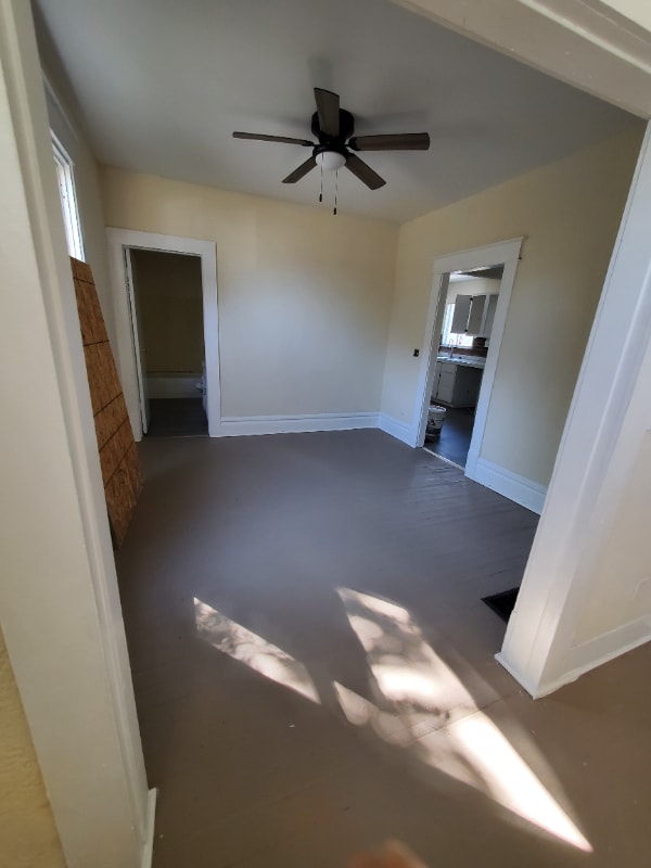 Photo - 453 S Powell Ave