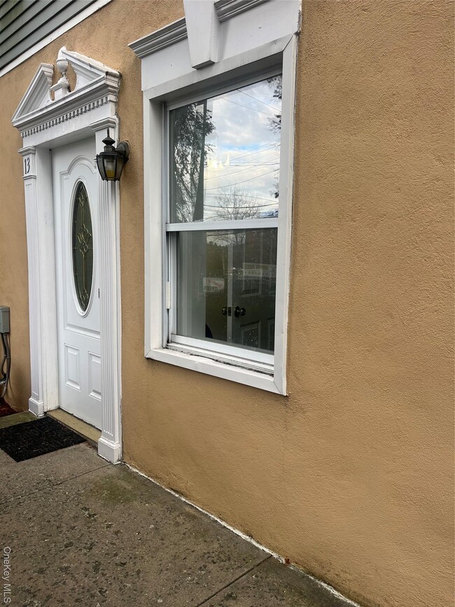 Photo - 325 McLean Ave