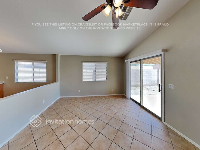 Photo - 16059 W Larkspur Dr