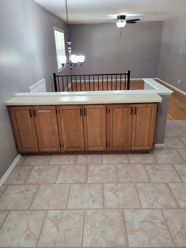 Photo - 2021 W 35th St