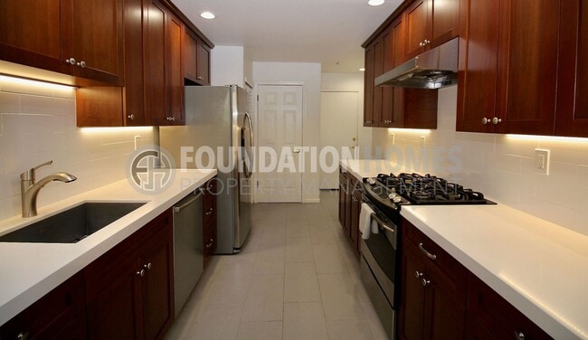 Photo - Bright Renovated 2BD/2.5BA Near China Camp...