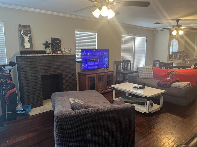 Photo - 2608 23rd St