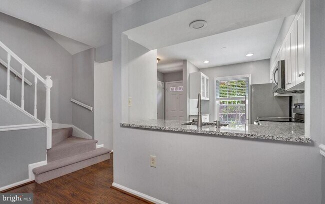 Photo - 2522 S Arlington Mill Dr