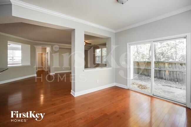 Photo - 123 Salt Meadow Ln