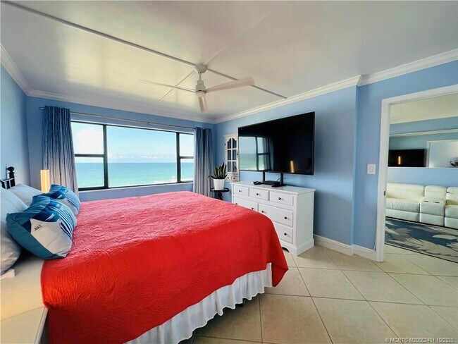 9400 S Ocean Dr Unit 604B