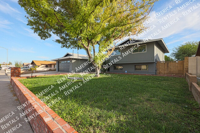 Photo - 5205 W Caribbean Ln