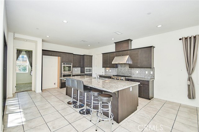 Photo - 115 Mesa Verde Ln