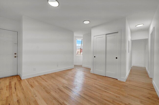 Photo - 163 3rd St Unidad 14