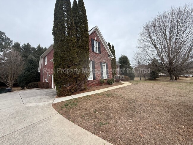 Photo - 2528 N Beech Ln