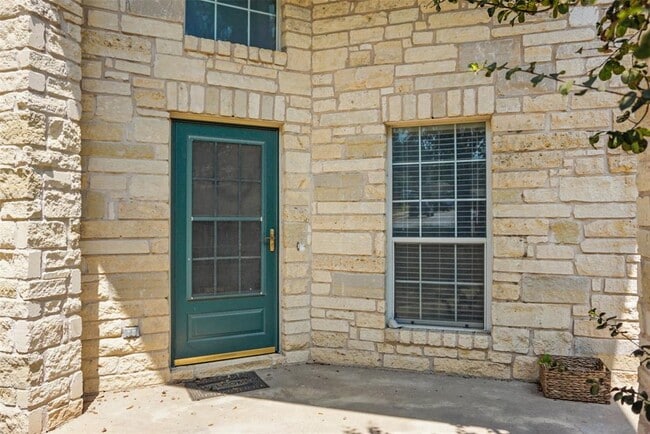 Photo - 1617 Gaylord Dr