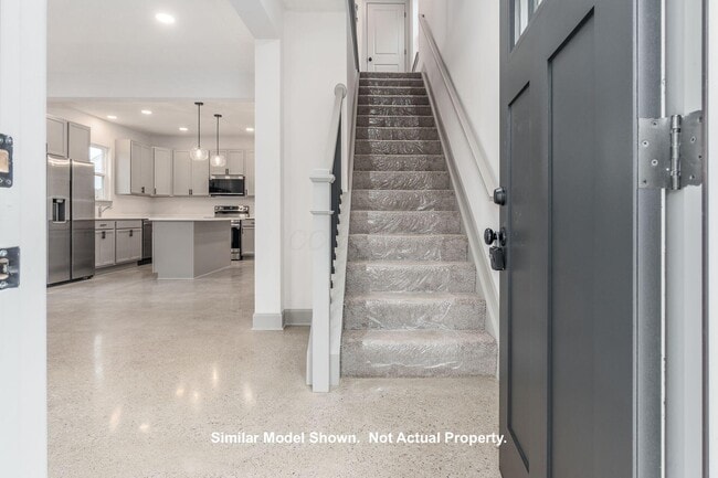 Photo - 128 N Central Ave