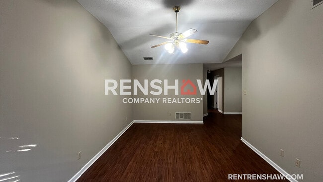 Photo - 2230 Curbertson St