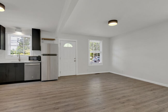 Photo - Renovated Duplex in Prime Walkable 12 South Location!