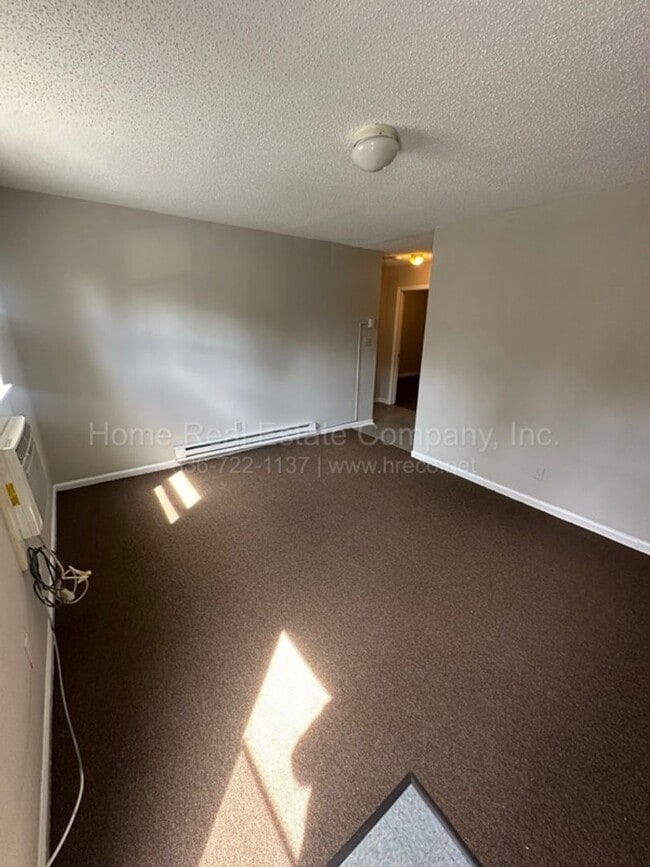 Photo - 151 Westdale Ave NW Unit A