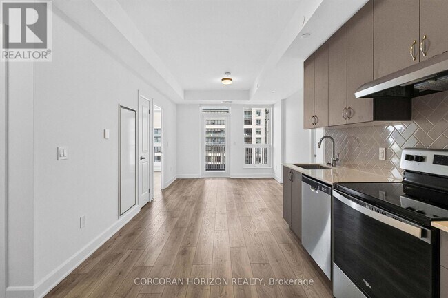 Photo - 3240 William Coltson Ave Unit 727